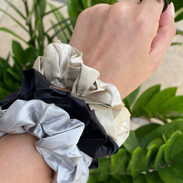Moños de seda 100%
